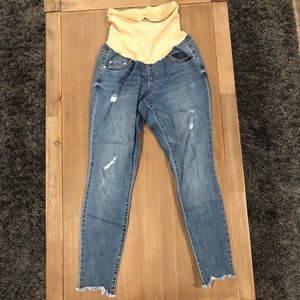 Jessica Simpson maternity Jeans